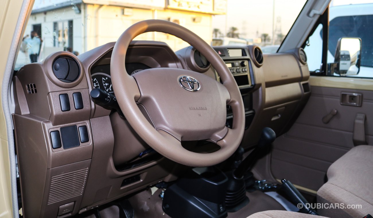 Toyota Land Cruiser Pick Up V6