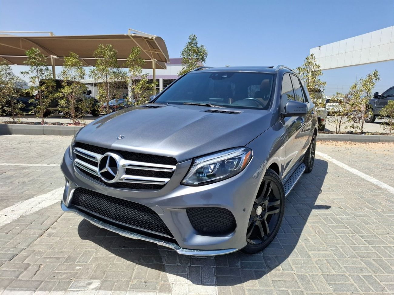 مرسيدس بنز GLE 350 Mercedes-Benz GLE350d 2018 full option