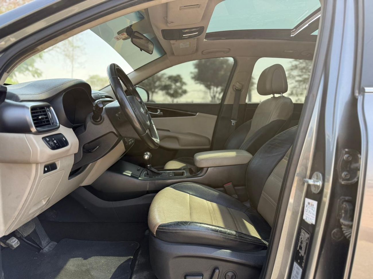 Kia Sorento 2017 KIA SORENTO GCC WELL MAINTAINED SX 3.3L