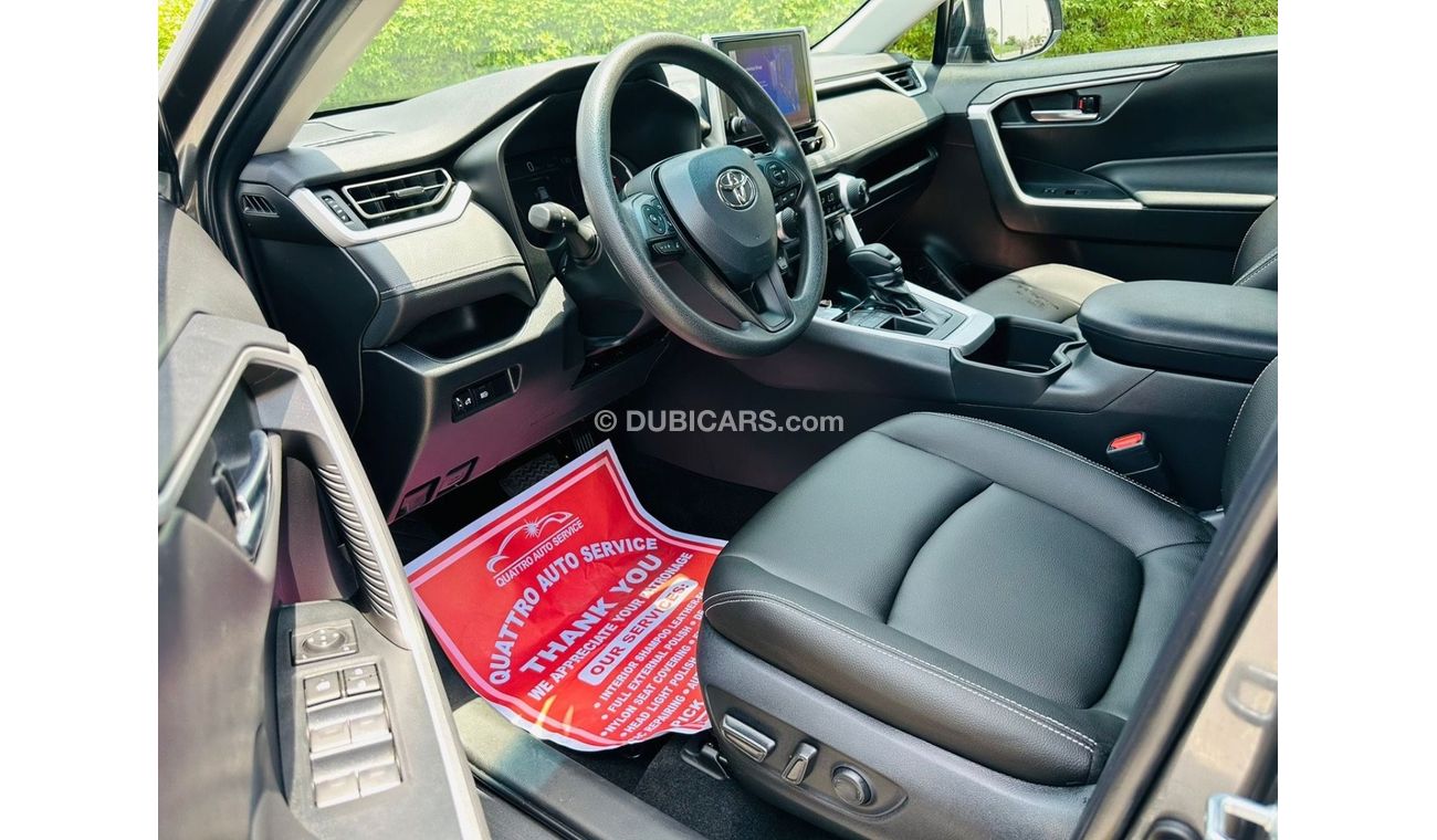 تويوتا هيلوكس Full option clean car like 0kmmiu