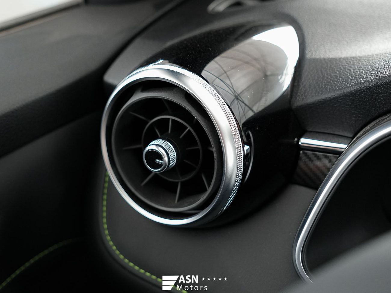 أم جي 6 X-LINE Shark Hunter Edition (Export Price)