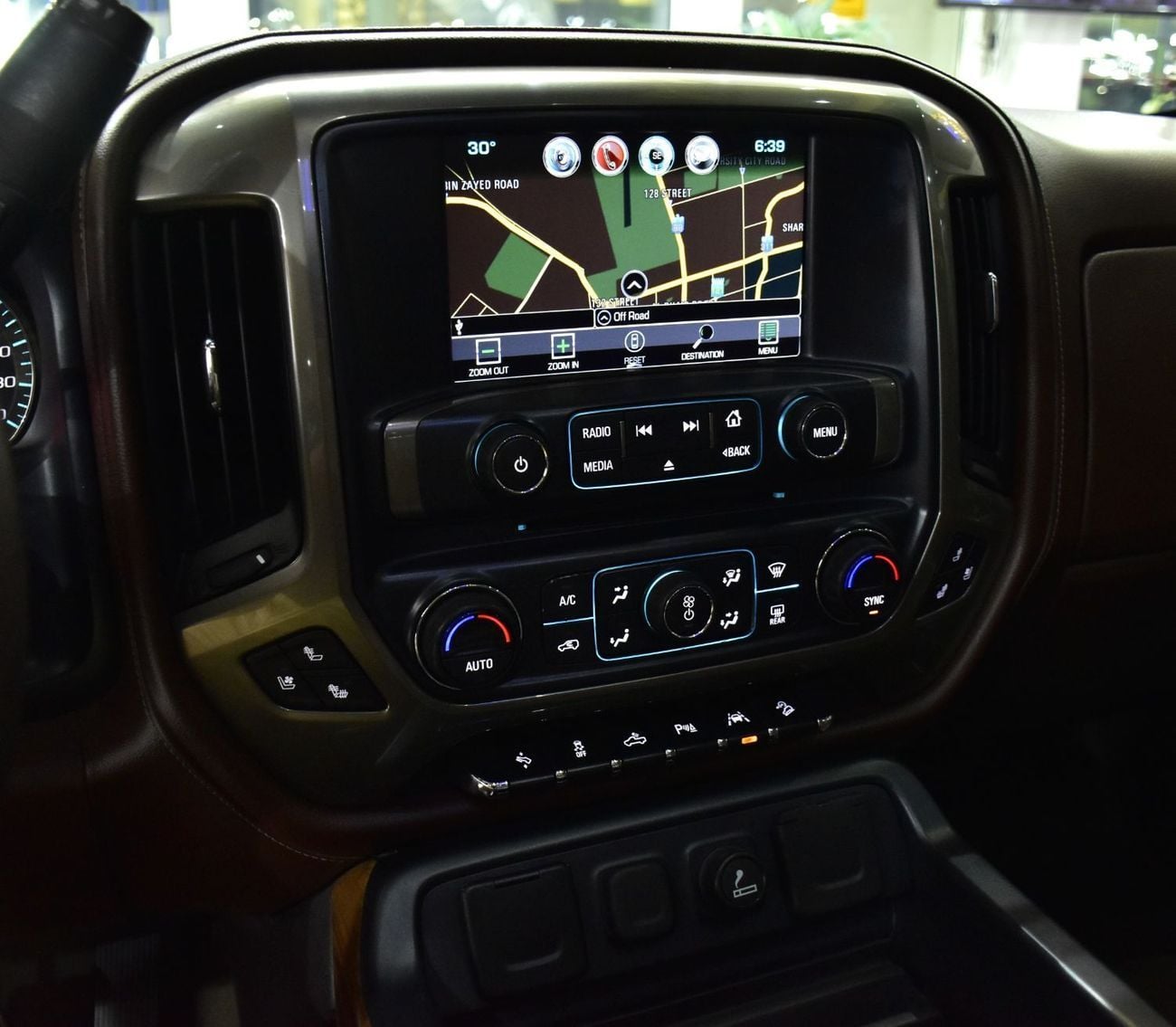 شيفروليه سيلفارادو EXCELLENT DEAL for our Chevrolet Silverado High Country 4x4 6.2 L ( 2017 Model ) in Black Color GCC