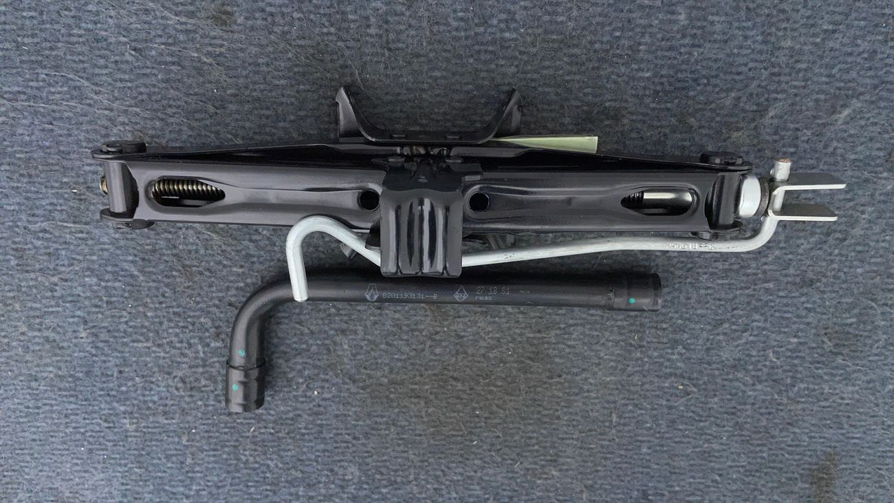 Renault Duster PE 1.6 | Zero Down Payment | Free Home Test Drive