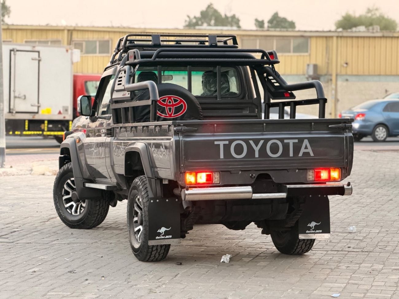Toyota Land Cruiser Pickup 70 STANDARD Toyota Landcruiser pickup LC79 2020 V8 Diesel Engine RHD Manual Transmission