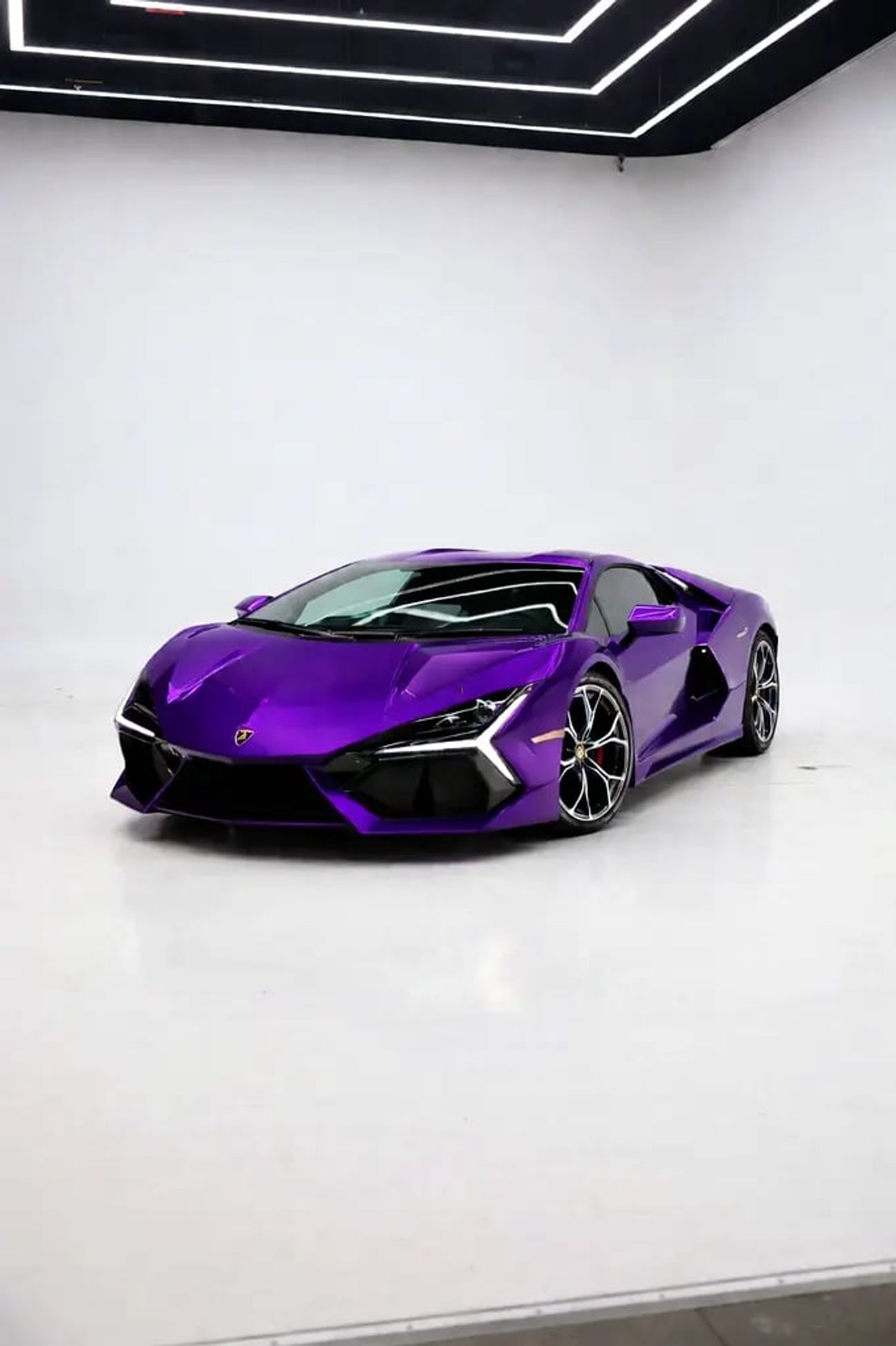 Lamborghini Revuelto