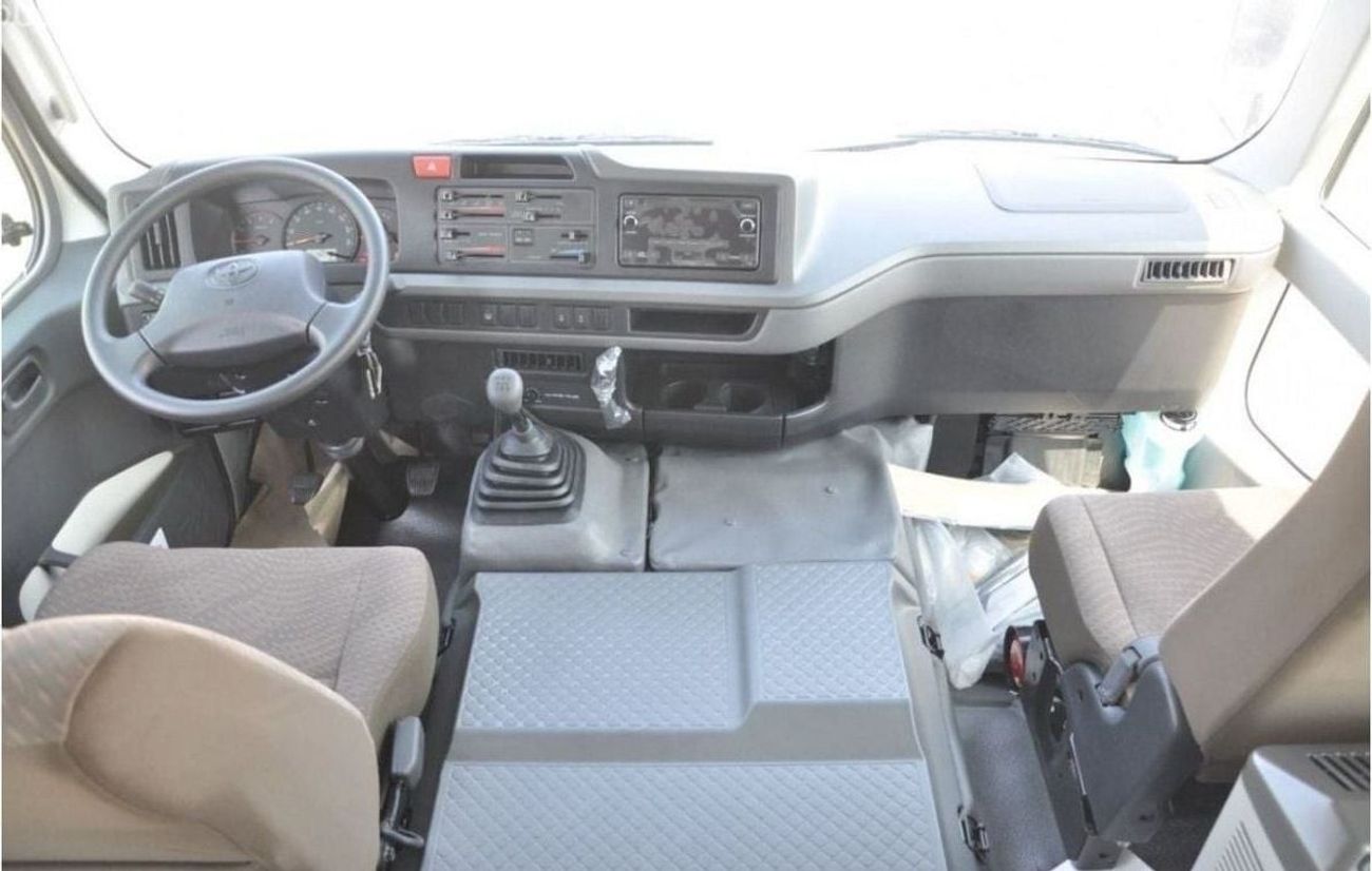 Toyota Coaster COASTER 4.2L 32SETER DIESEL