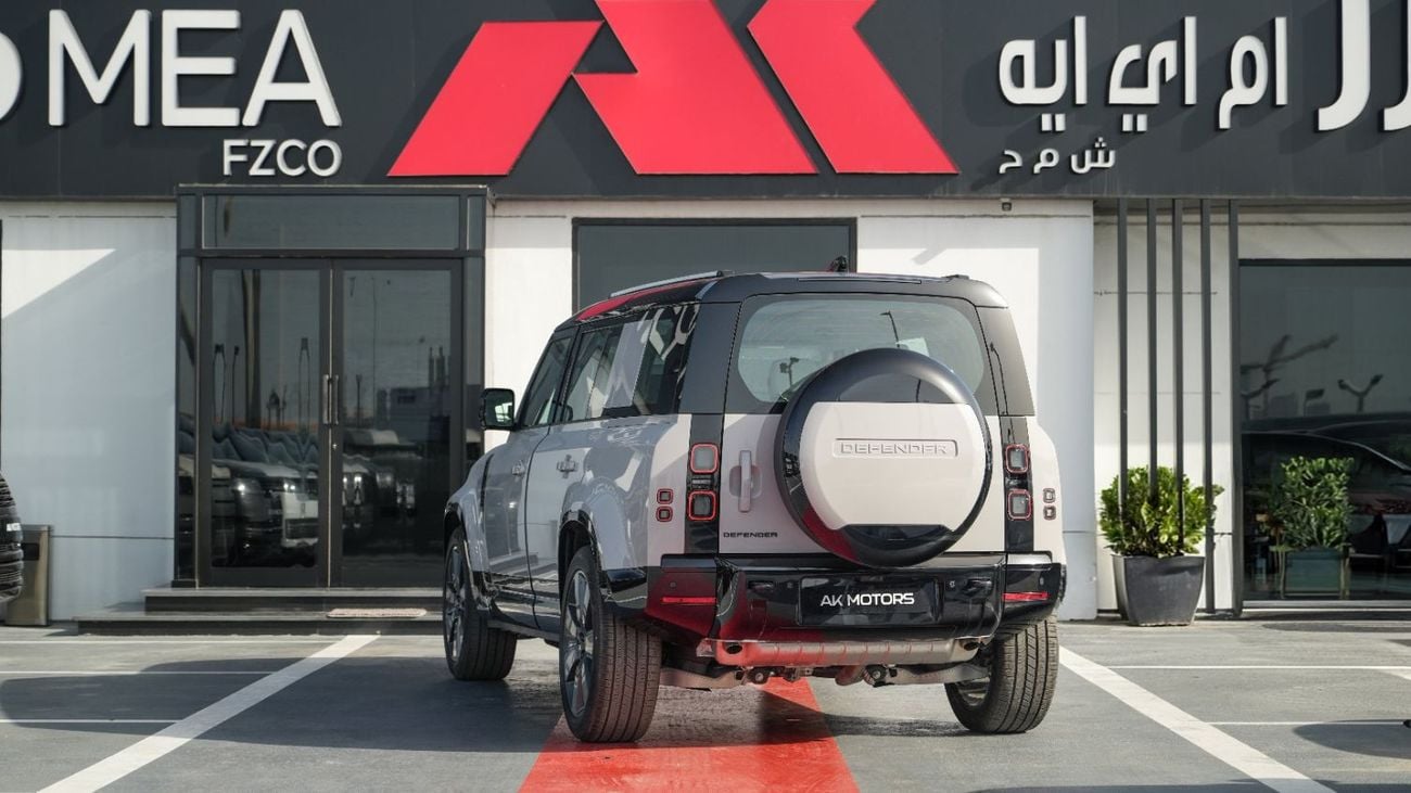 Land Rover Defender P400 X-Dynamic HSE Borasco Grey 2026MY Export Only