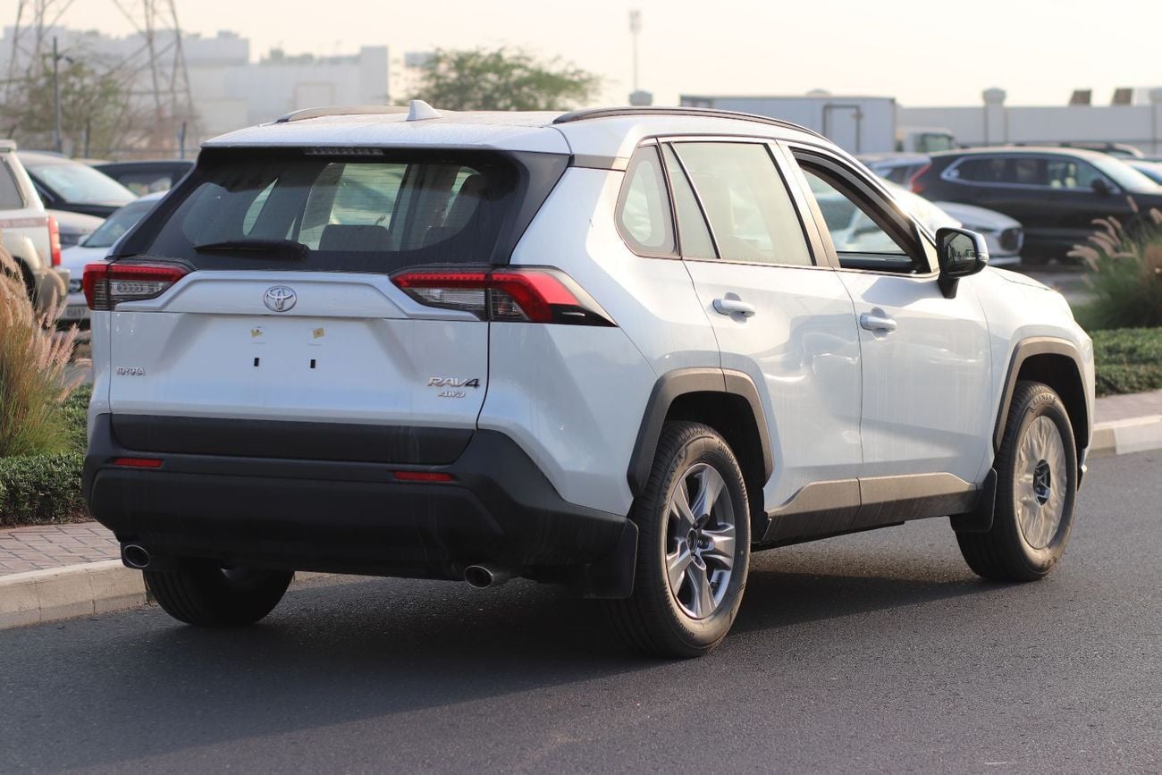 Toyota RAV4 XLE HEV 2.5 XLE-E  - 4WD - SUNROOF -ELECTRIC BACK DOOR- ALLOY WHEELS MODEL 2025