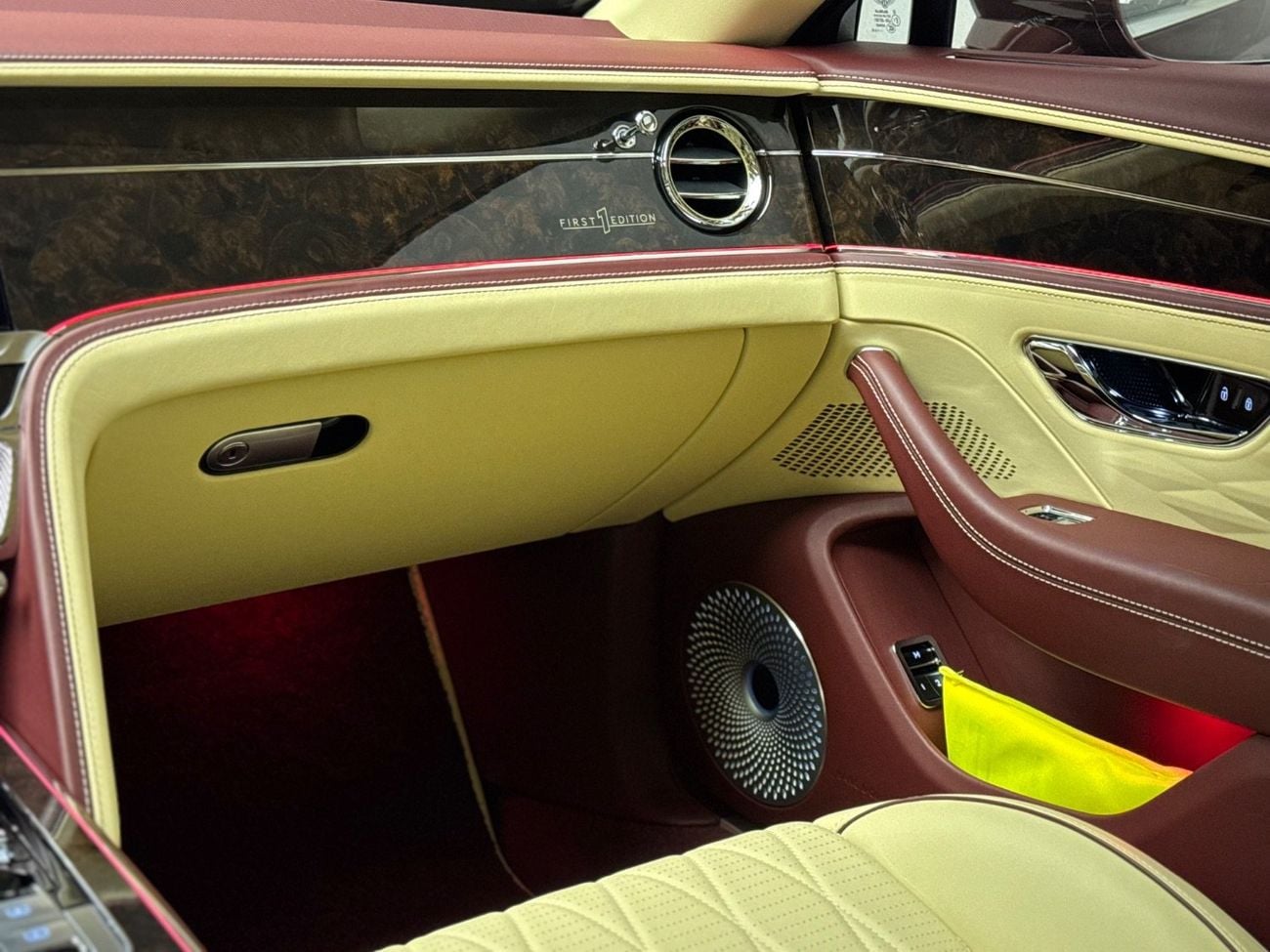 بنتلي مولسان