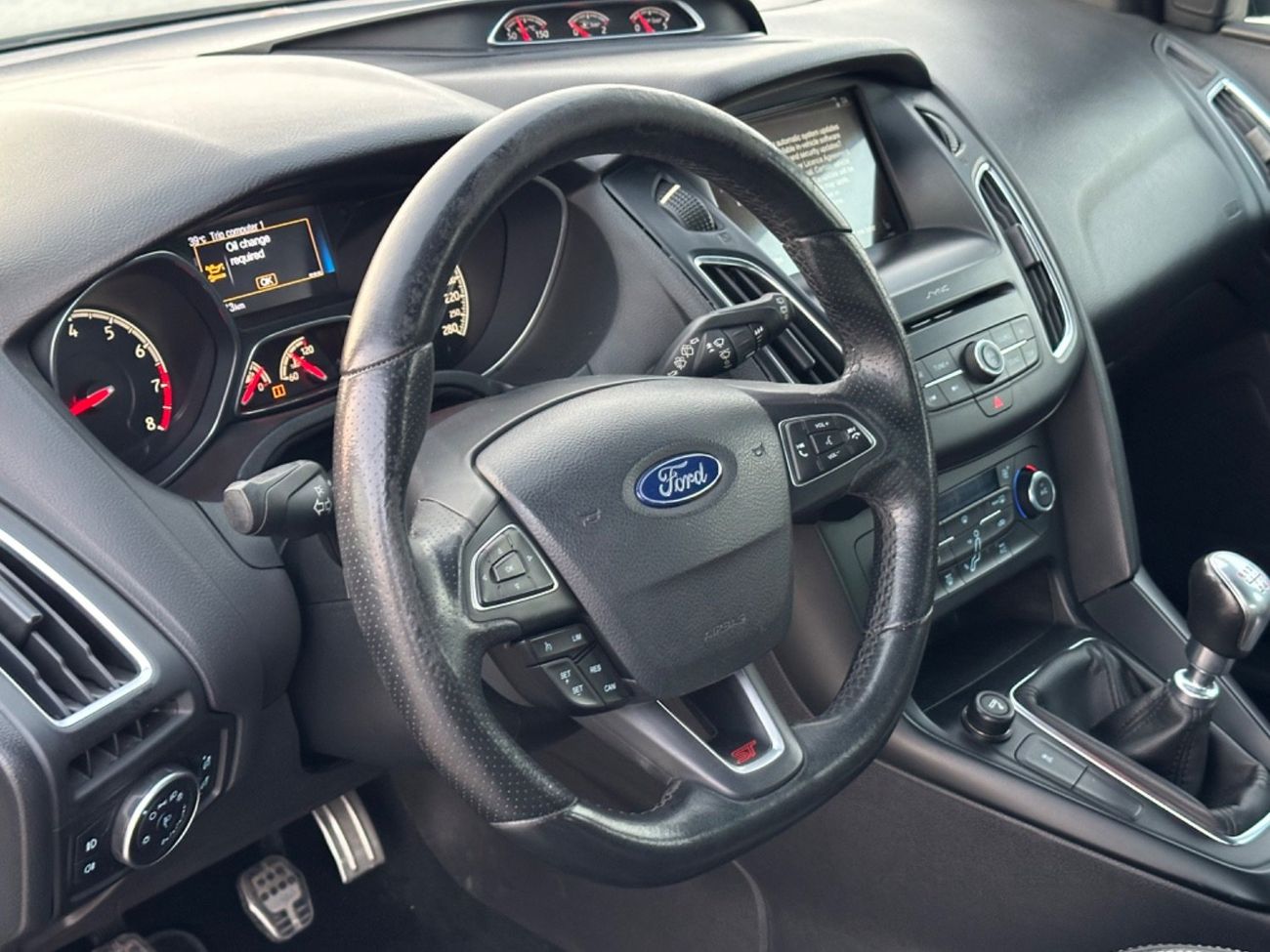 Ford Focus MODEL 2017 GCC CAR  FULL OPTION ST