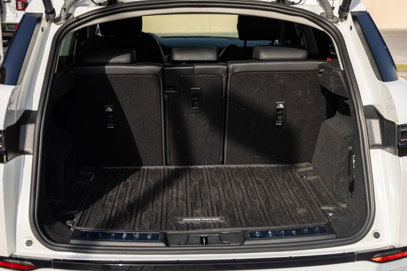 لاند روفر رانج روفر إيفوك Dynamic SE P200 2.0L