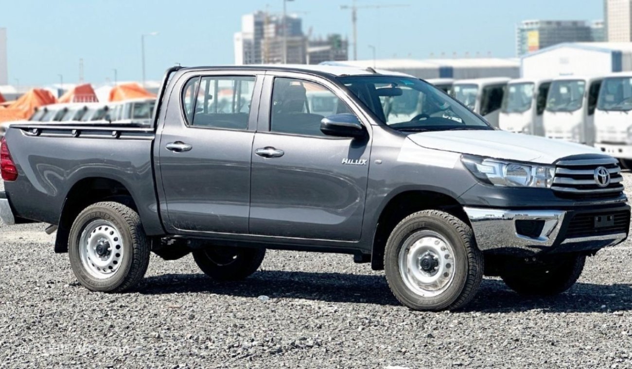 Toyota Hilux 2.4L DC 4WD MT(EXPORT ONLY)