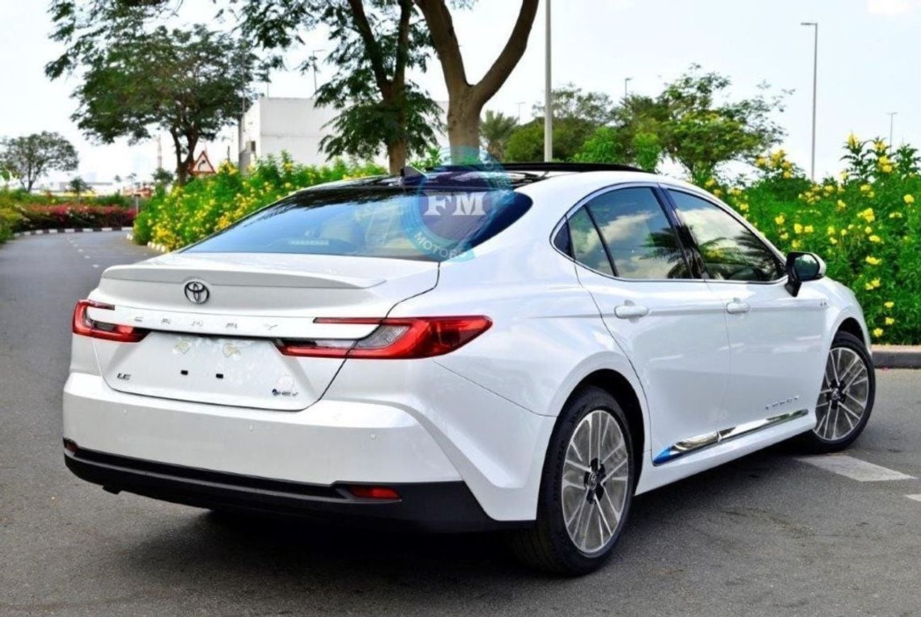Toyota Camry LE Hybrid 2.5L Automatic