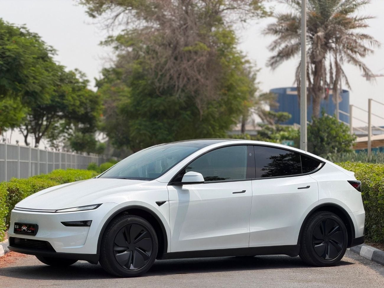 Tesla Model Y PREMIUM