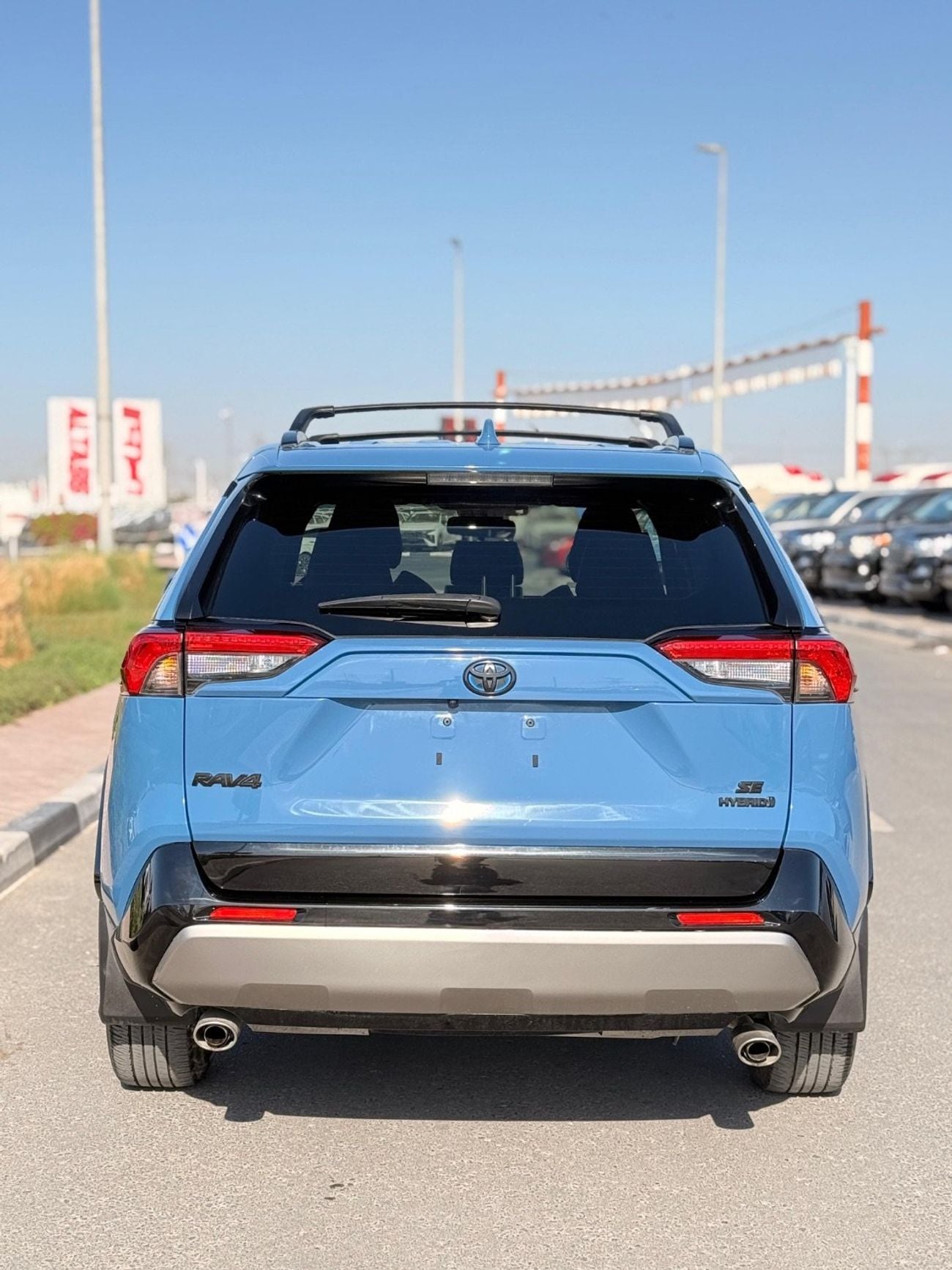 تويوتا راف ٤ Hybrid SE black edition 2023 full option