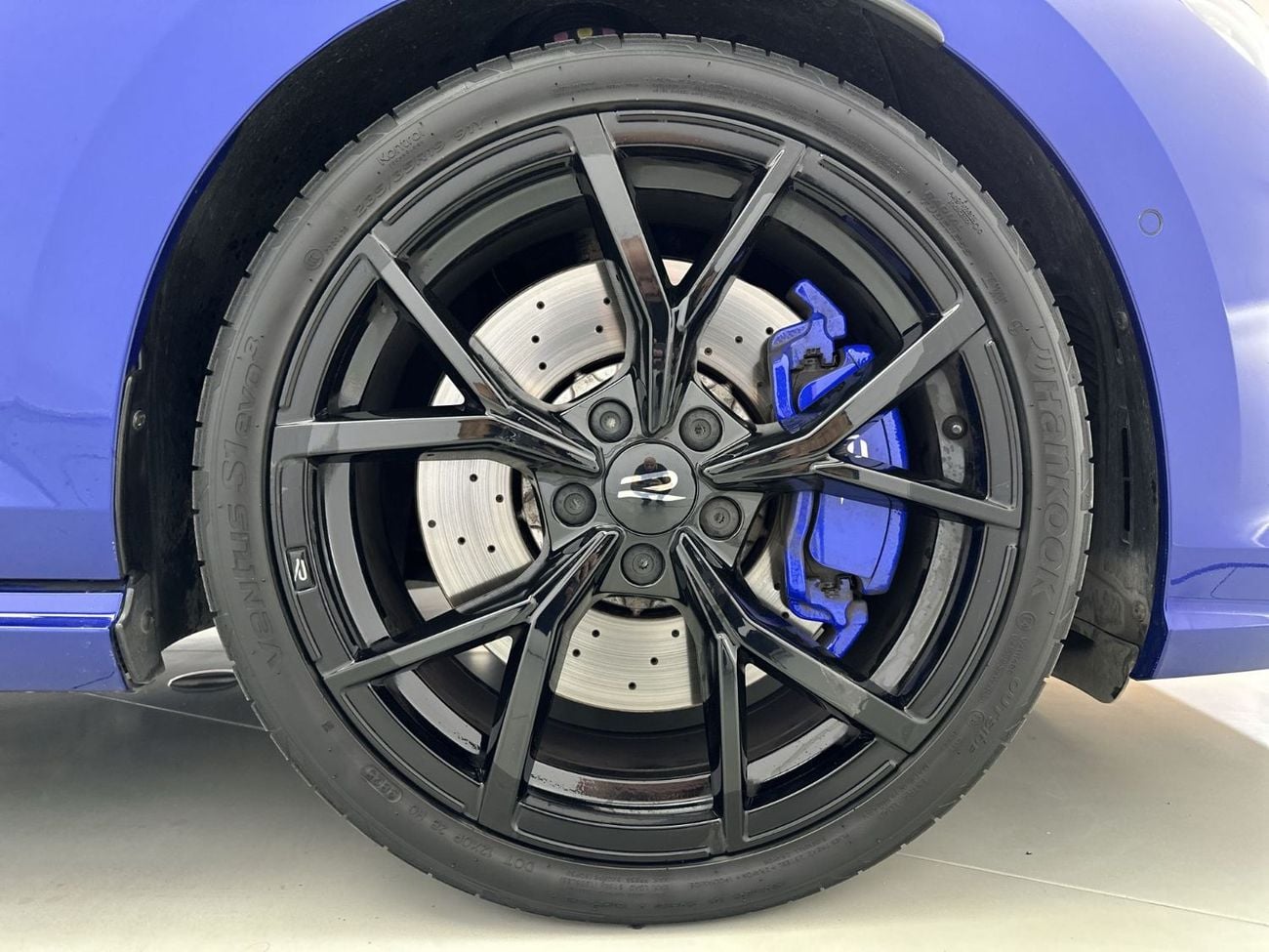 Volkswagen Golf R Golf R 2L | Performance Exhaust | 333 HP | 4Motion AWD | 7-Speed DSG