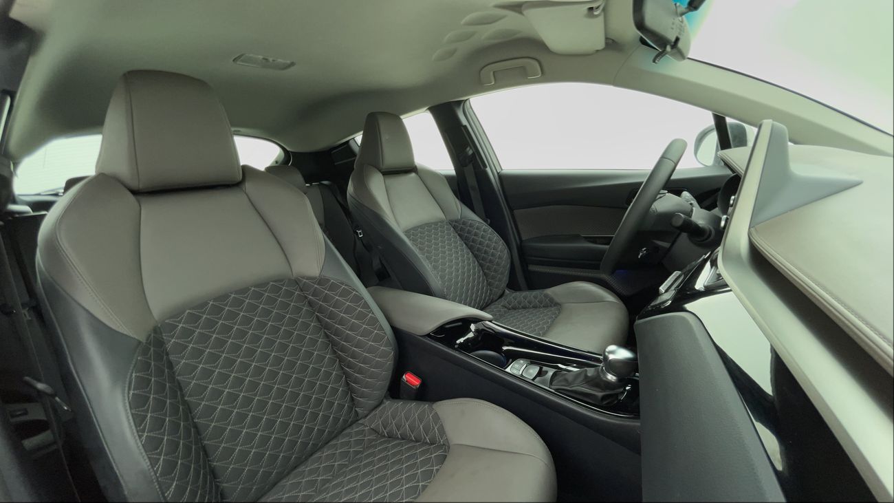 Toyota CHR GX 1.8 | Zero Down Payment | Home Test Drive