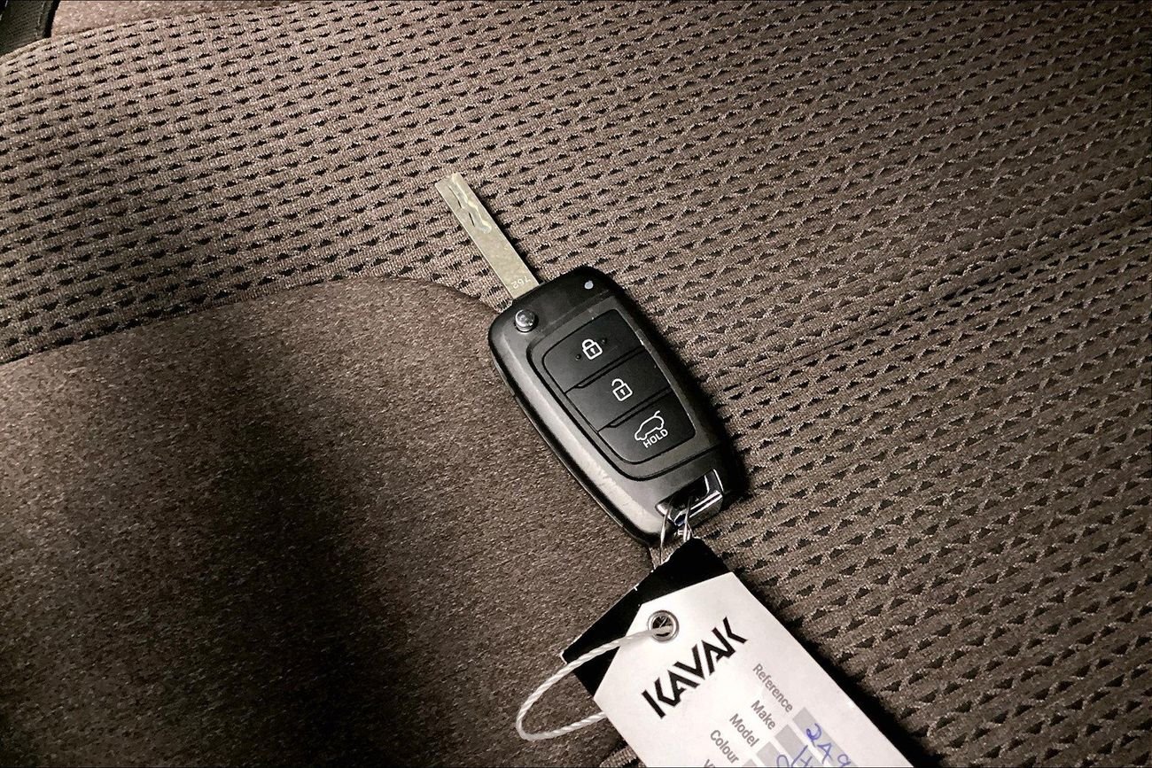 Hyundai Santa Fe Smart | National Day Celebration | Guaranteed Warranty | 0 Down Payment