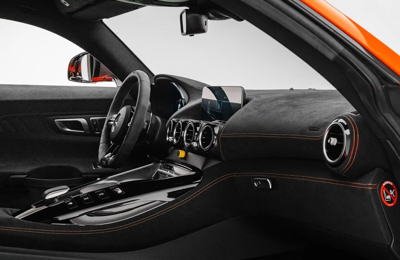 Mercedes-Benz AMG GT All-new 4.0L V8 biturbo engine