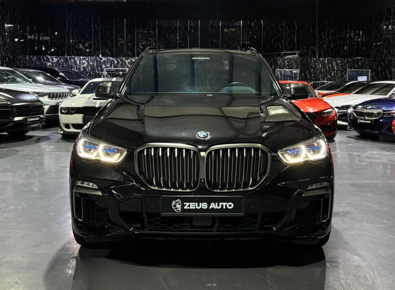 BMW X5 M50i 4.4L