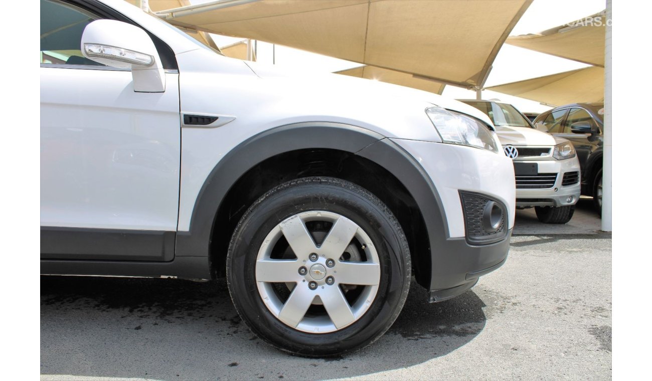 Chevrolet Captiva LT ACCIDENTS FREE - GCC - CAR IS IN PERFECT CONDITION INSIDE OUT