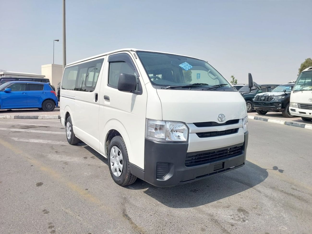 تويوتا هاياس (RAMADAN OFFER) TOYOTA HIACE VAN RHD 2018 MODEL 2.8 L DIESEL AUTOMATIC(PM08223)