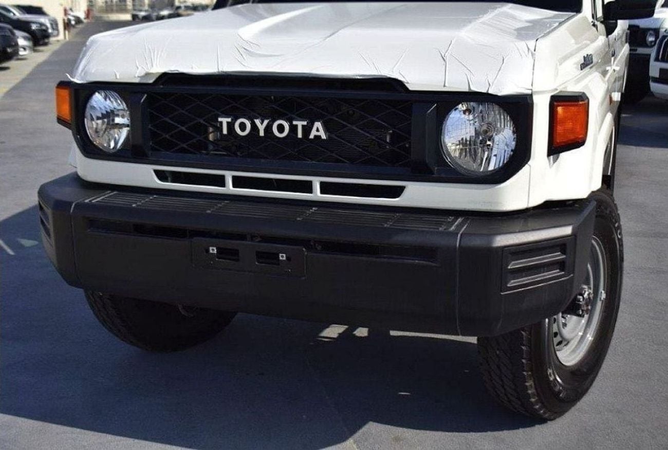 Toyota Land Cruiser 70 LC 78 HARDTOP 2.8L MT Toyota land cruiser hard top 2024 diesel 4.2L