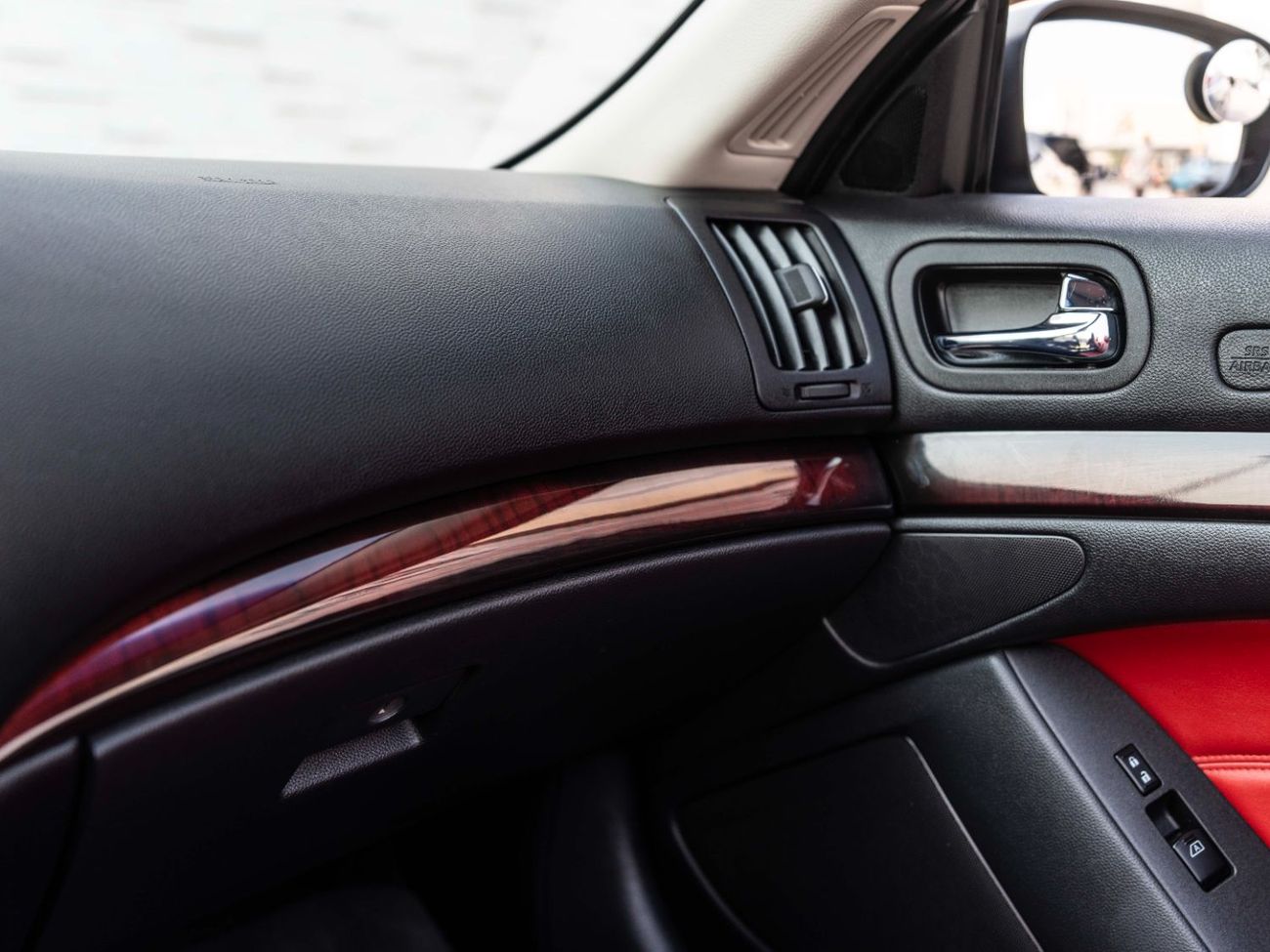 Infiniti Q60 CONVERTIBLE