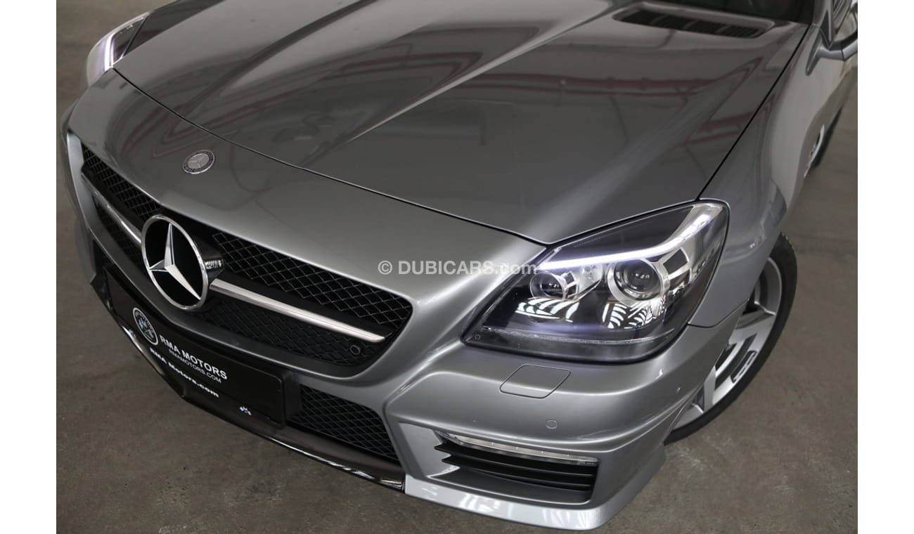 Mercedes-Benz SLK 55 AMG 2014 (416bhp, Just Serviced)