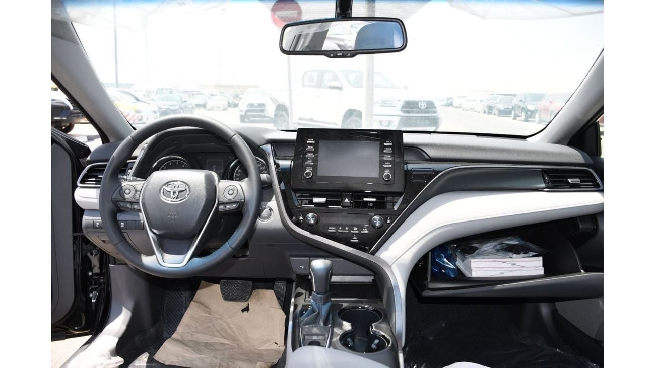 Toyota Camry 2024 Toyota Camry 2.5L GLE With Sunroof