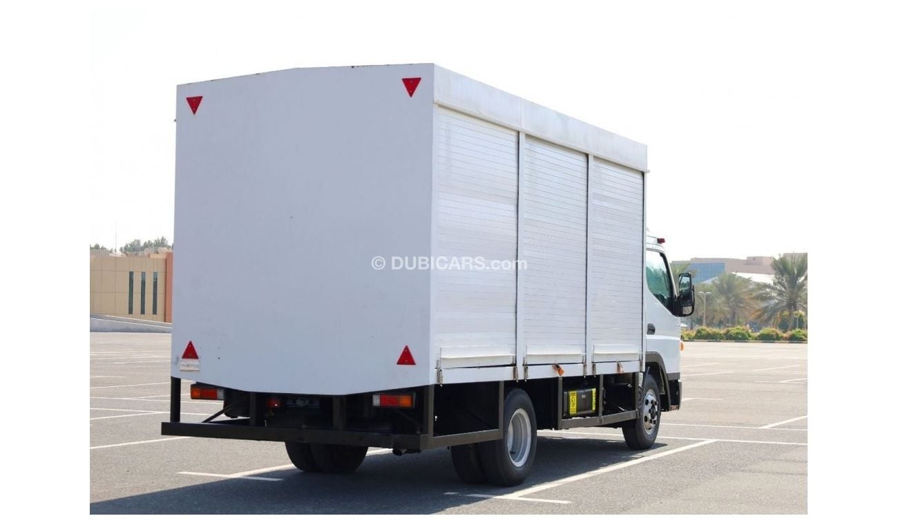 ميتسوبيشي فوسو كانتير | Water Body Shutter Box | Excellent Condition | GCC