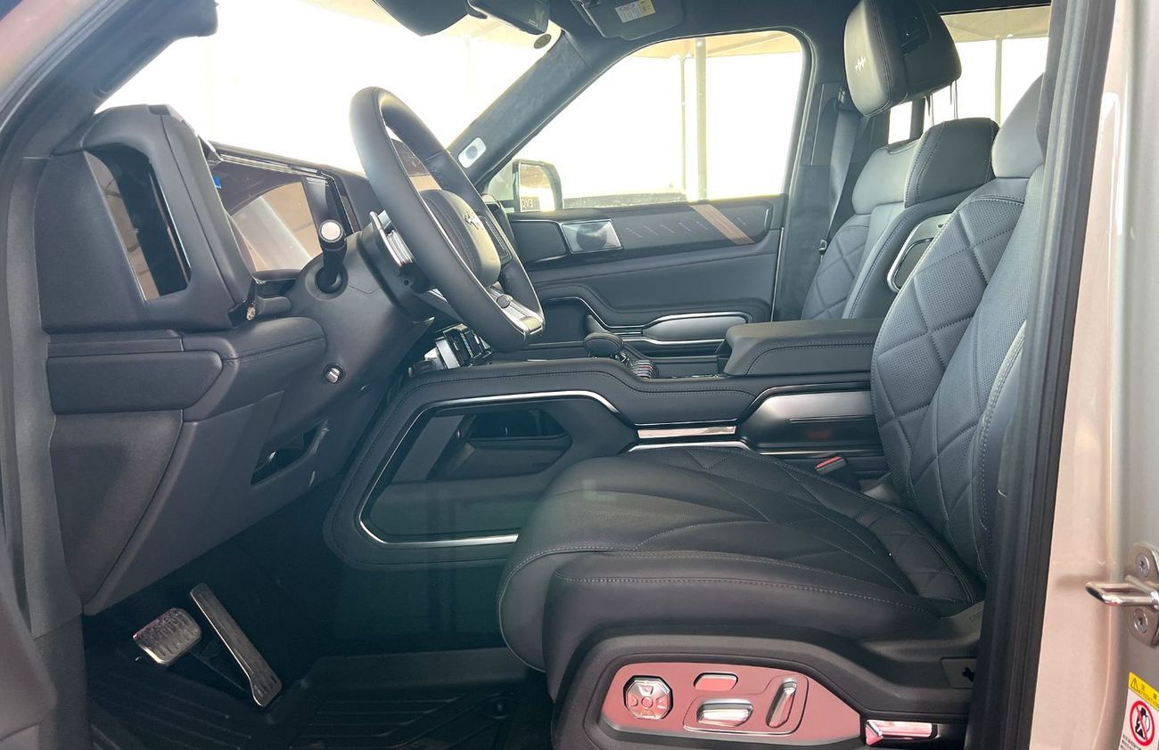 بي واي دي ليوبارد 8 Smart and Brave Flagship Edition (6 Seats) 2025 Chinese Specification  EXPORT ONLY