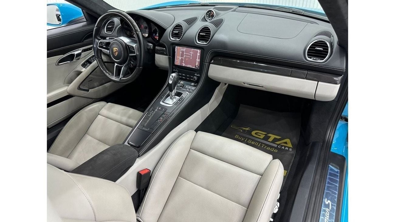 Porsche 718 Cayman 2020 Porsche 718 Cayman S, SEP 2024 Porsche Warranty, Full Porsche Service History, GCC