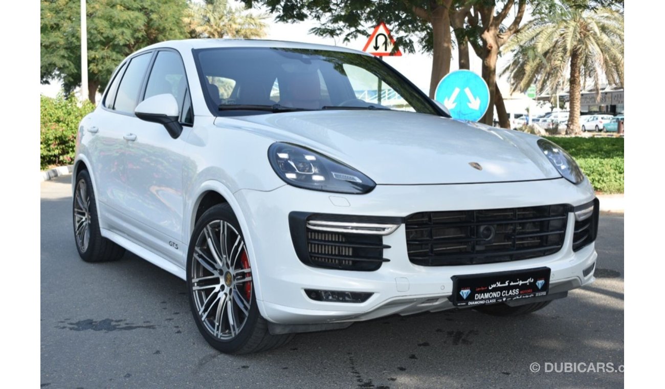 Porsche Cayenne GTS Porsche Cayenne GTS 2016 gcc