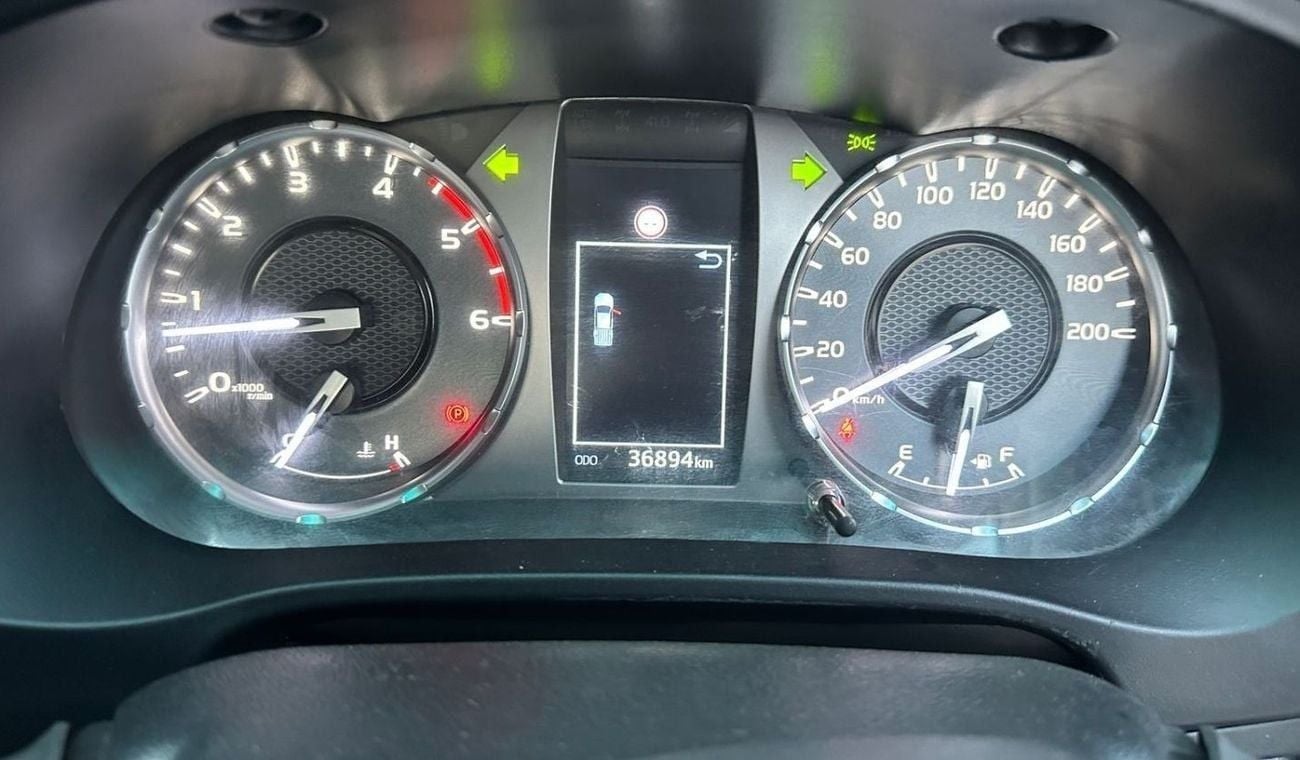 Toyota Hilux DIESEL RIGHT HAND manual