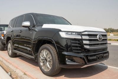 تويوتا لاند كروزر 2026 Toyota LC300 VXR 3.5L Hybrid AT (Black -red)