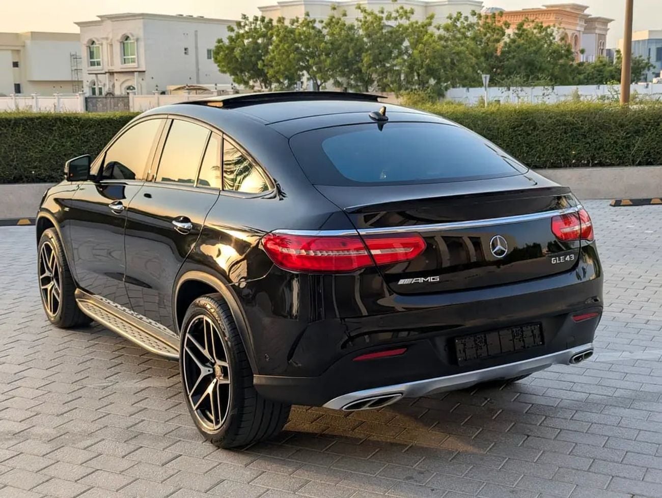 مرسيدس بنز GLE 43 AMG GLE 43 AMG Coupe | GCC Specs | 367 HP | Full Option | Excellent Condition
