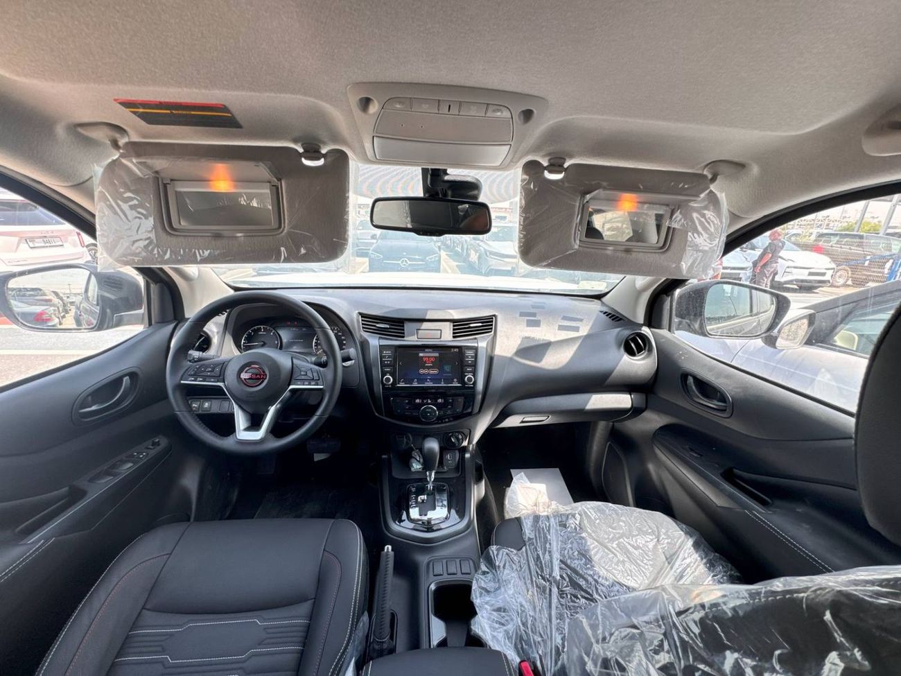 نيسان نافارا 2025 NISSAN NAVARA DOUBLE CABIN PRO 2.5L DIESEL 4WD AUTOMATIC BRAND NEW 0KM