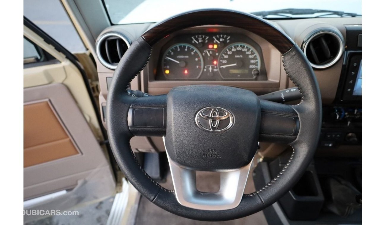 Toyota Land Cruiser Pick Up PICKUP 70th LX2 TOYOTA_LANDCRUIDER_LC_PICKUP_4.0L_2022_70TH_FULL_OPTIONS