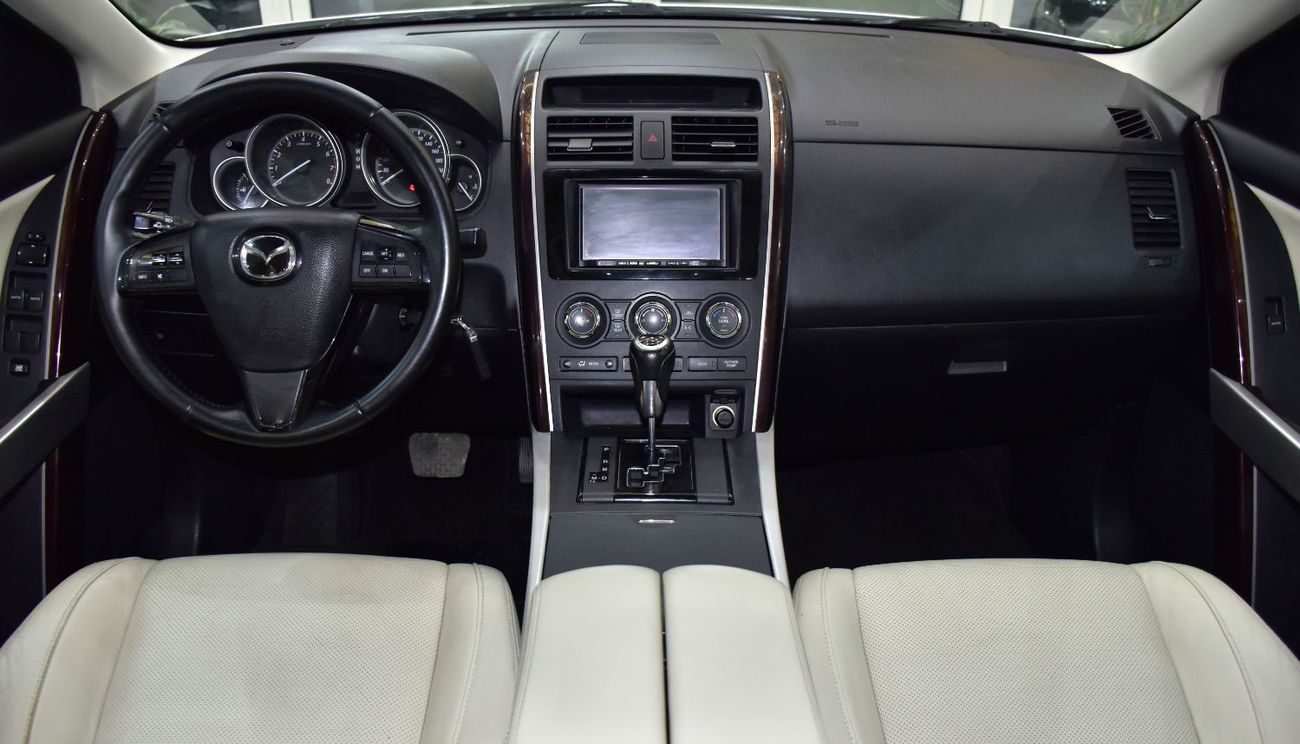 مازدا CX9 EXCELLENT DEAL for our Mazda CX-9 AWD ( 2016 Model ) in White Color GCC Specs