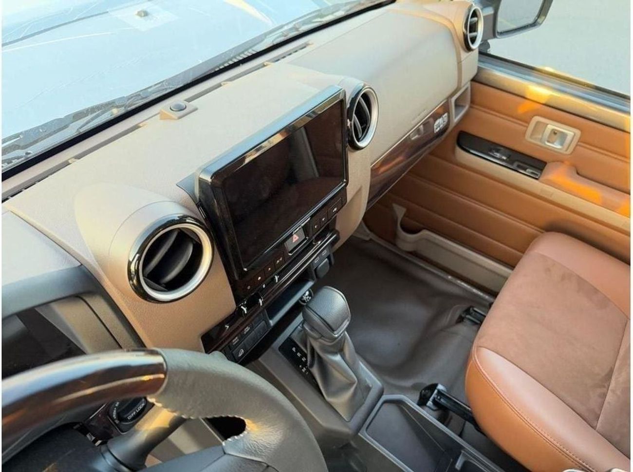 Toyota Land Cruiser Pick Up EXPORT ONLY - TOYOTA LC79 DOUBLE CABIN LX-Z A/T 4.0