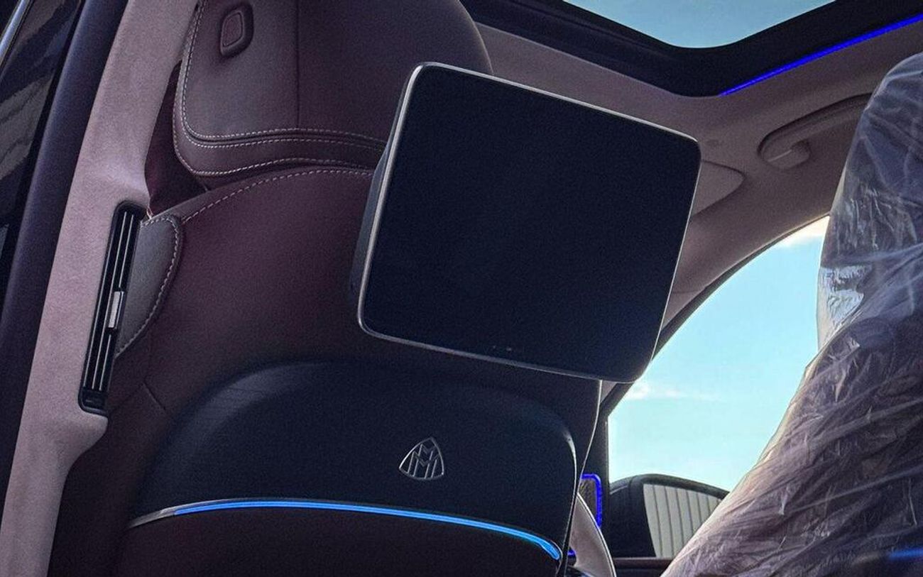 مرسيدس مايباخ gls600 مايباخ Mercedes-Benz Maybach GLS 4.0 GLS600h V8 MHEV First Class G-Tronic 4MATIC (EXPORT ONLY)