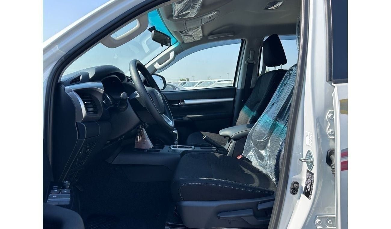 Toyota Hilux DC 2.4L DIESEL AUTOMATIC