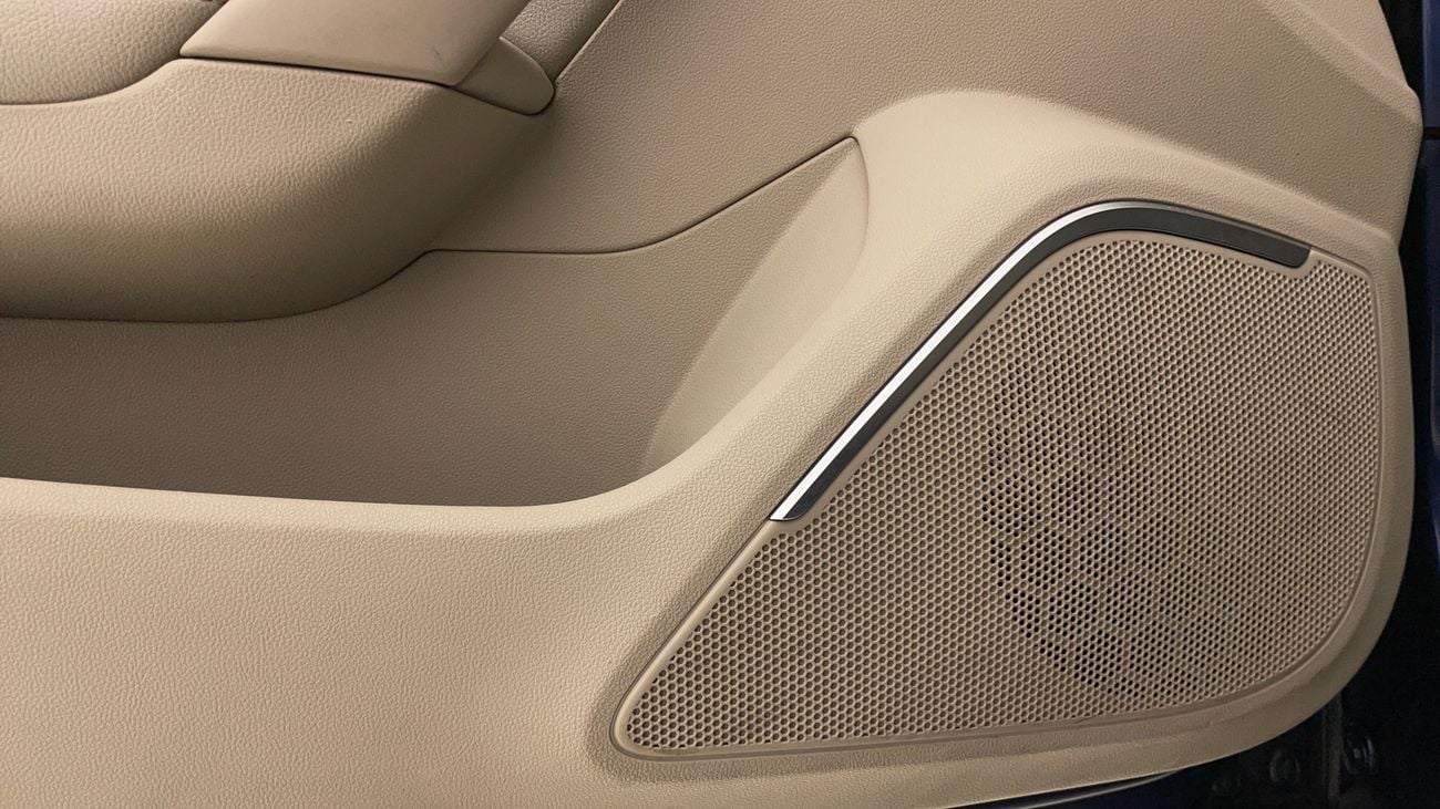 Renault Megane LE 1.6 | Zero Down Payment | Home Test Drive