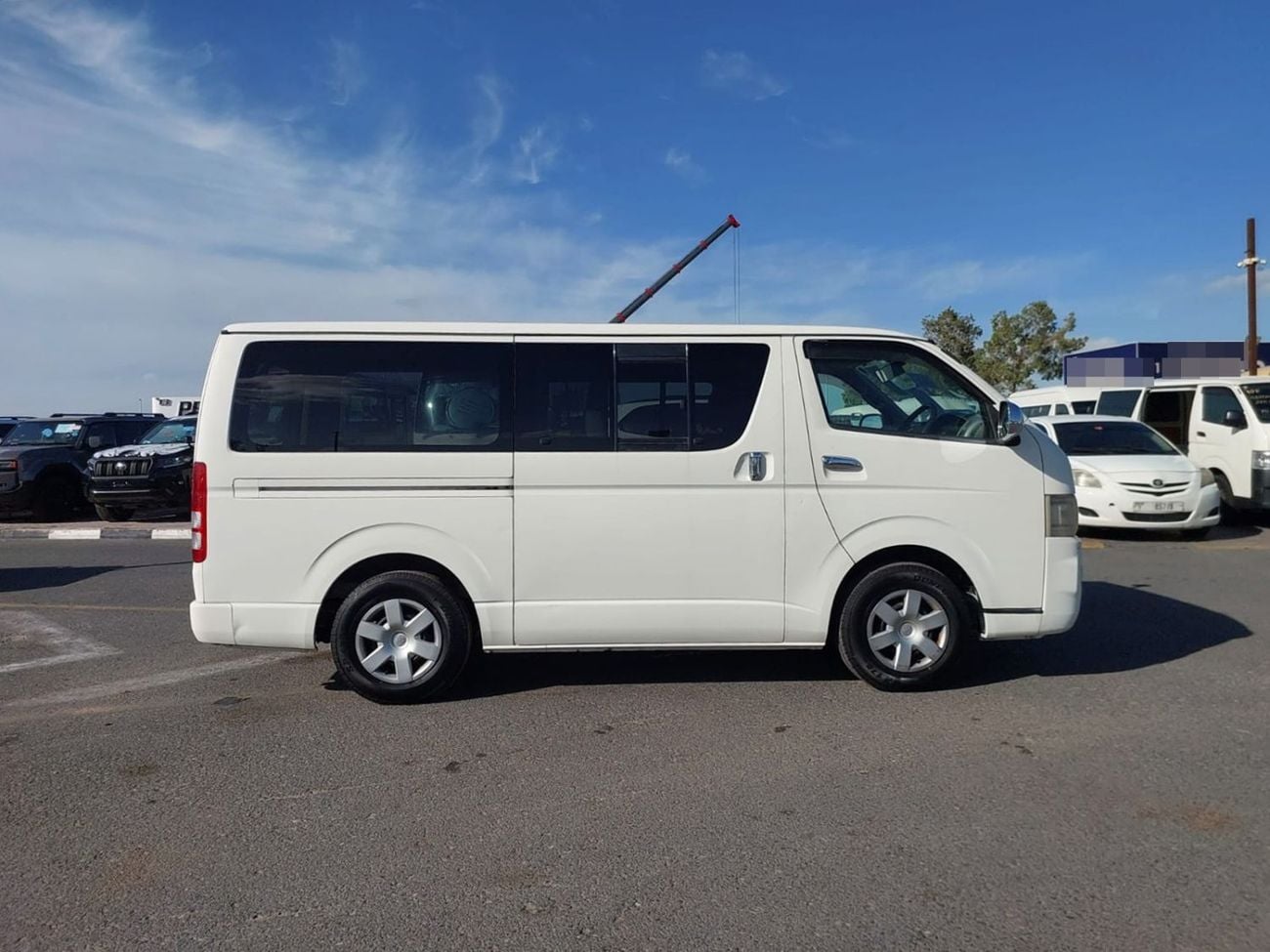 Toyota Hiace TOYOTA HIACE VAN RHD 2007 MODEL 2.0 L PETROL AUTOMATIC(PM69704)