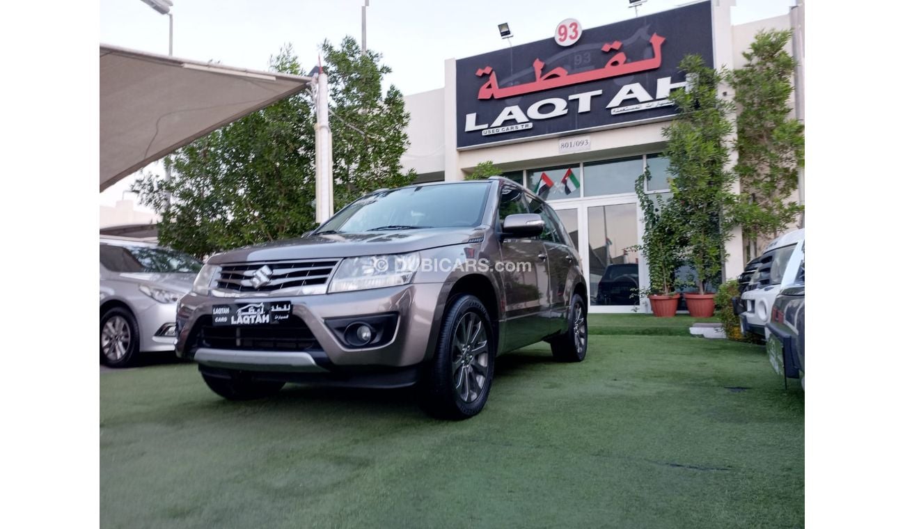Suzuki Grand Vitara 2015 GCC model, agency dye, cruise control, alloy wheels, camera sensors, Android screen, in excelle