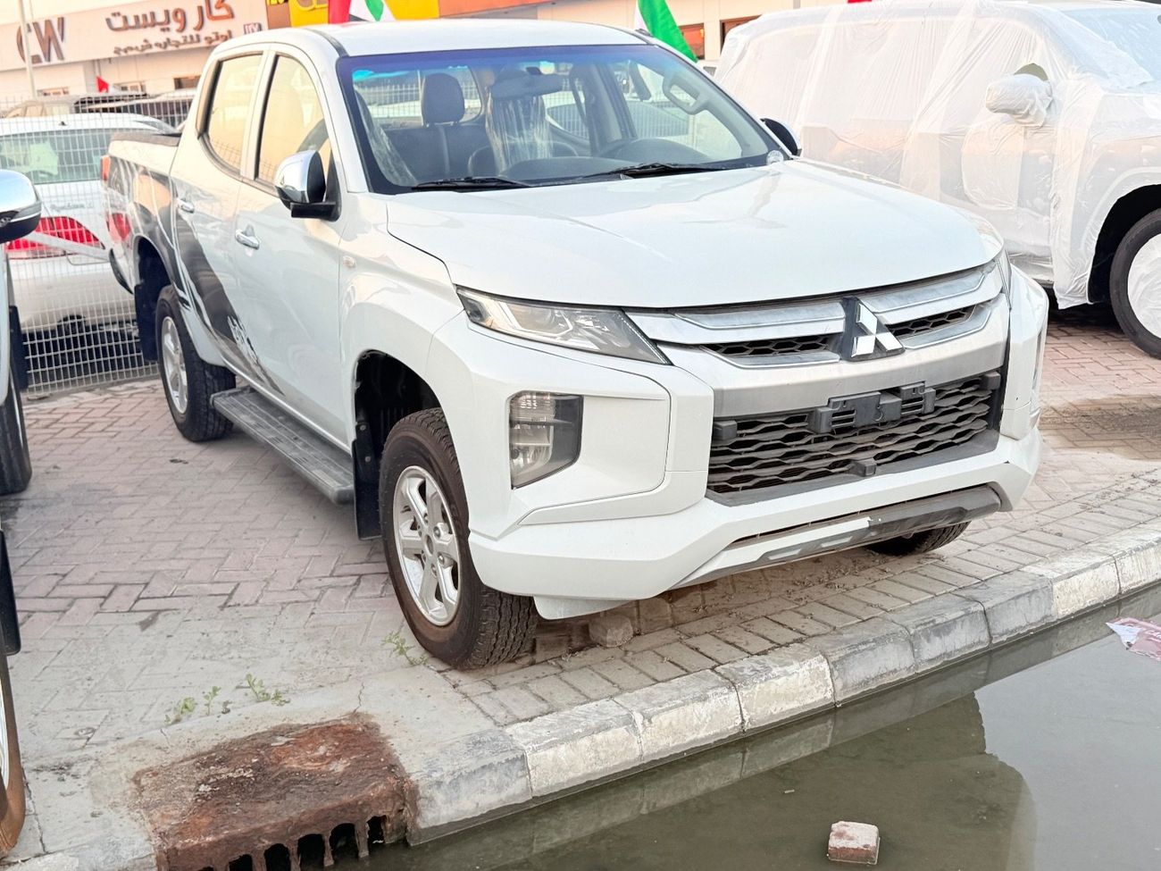 ميتسوبيشي L200