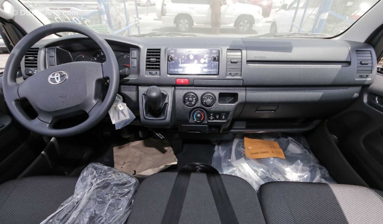 Toyota Hiace 3.0L DIESEL 15 SEATS 2020