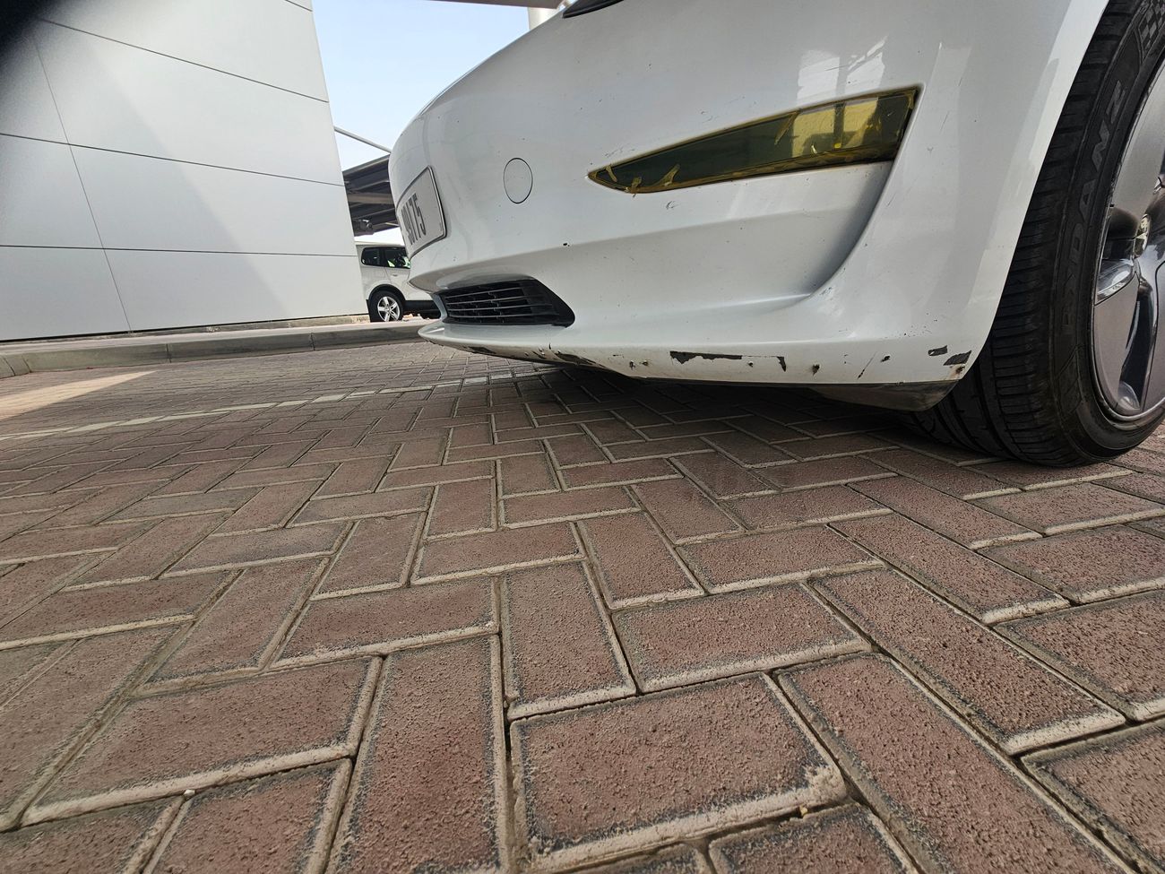 Tesla Model 3 LONG RANGE