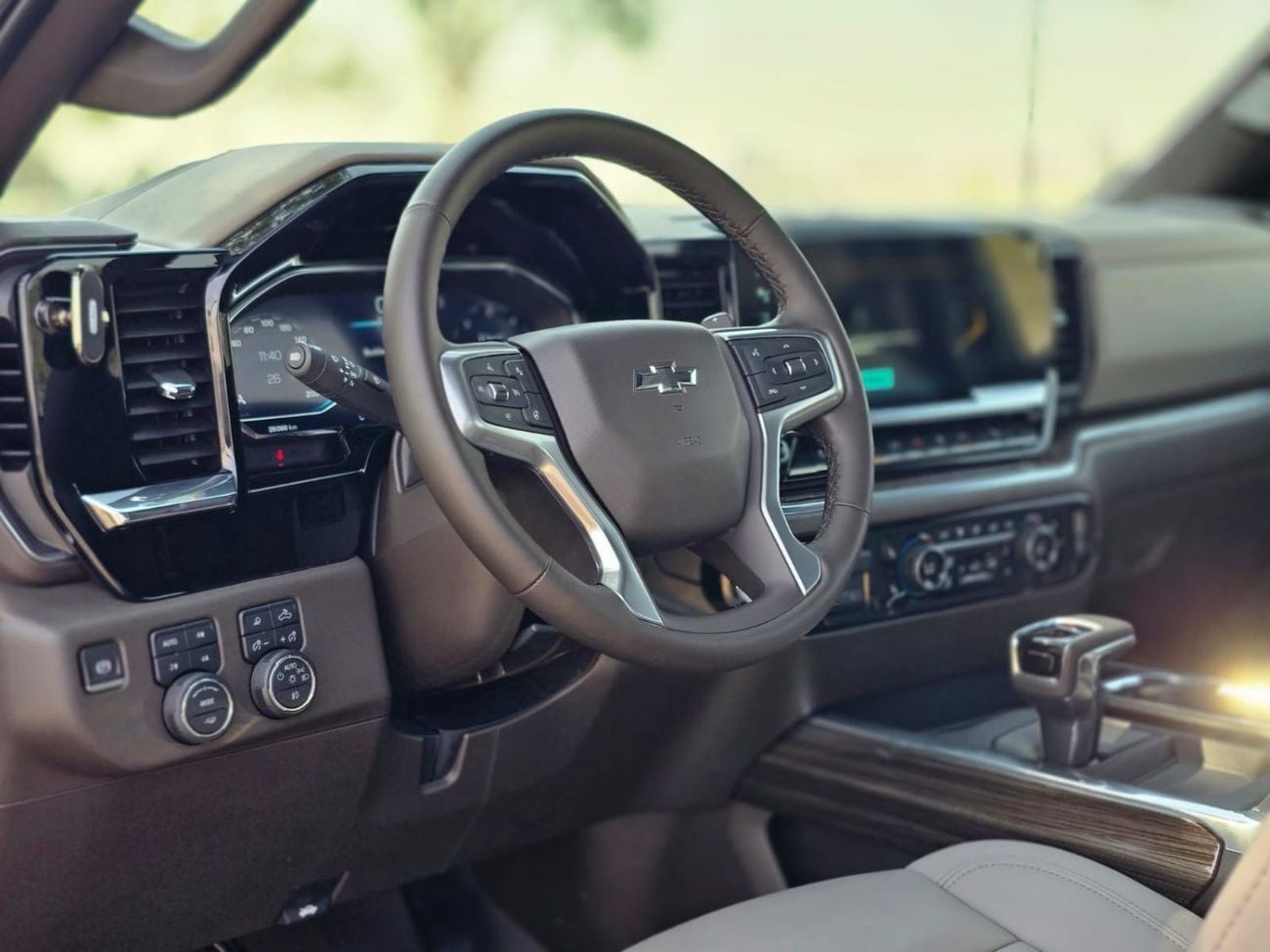 شيفروليه سيلفارادو 5.3 V8 Trail Boss